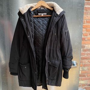 Parka with faux fur hood